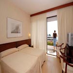 323180444