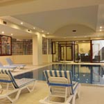 Alara Kum Hotel