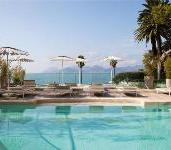 1835 White Palm Hotel