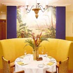 Crowne Plaza - St. James