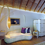Constance Moofushi