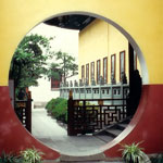 19-moongate
