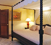 Royal Service Ambassador Suite with Jacuzzi