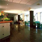 Cascade hotel 3