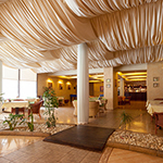 Артурс Village