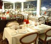 1835 White Palm Hotel