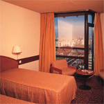 Lisboa Marriott Hotel 12