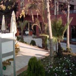 Alara Kum Hotel