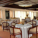 Naoum Plaza Hotel