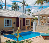 Royal Service Garden Villa