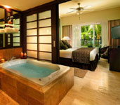 1BedroomMasterSuiteWhirlpool