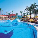 Fantasia Deluxe Hotel /Camyuva/