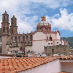 6The-cathedral-in-Taxco.
