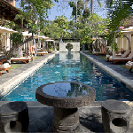 spa lap pool