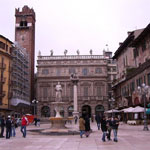 1Piazza-delle-Erbe