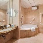 Hilton Abu - Dhabi