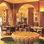 Crowne Plaza 4
