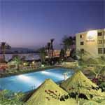 Hilton 12