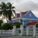 Синий дом на Кюрасао