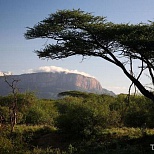 Вид на вулкан в Кении