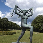 Парк скульптур Вигеланда в Норвегии