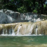 Водопад на Ямайке