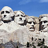 Памятник президентам США